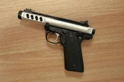 Ruger Mark IV 22/45 Lite 