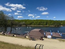 Wypożyczalnia nad Jeziorem Klasztornym Dużym